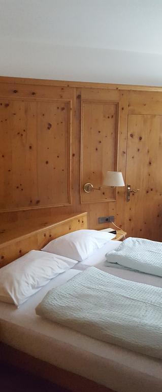 Hotel Sextnerhof セスト・フィオレンティーノ エクステリア 写真