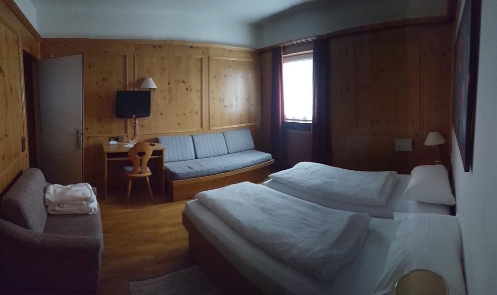 Hotel Sextnerhof セスト・フィオレンティーノ エクステリア 写真